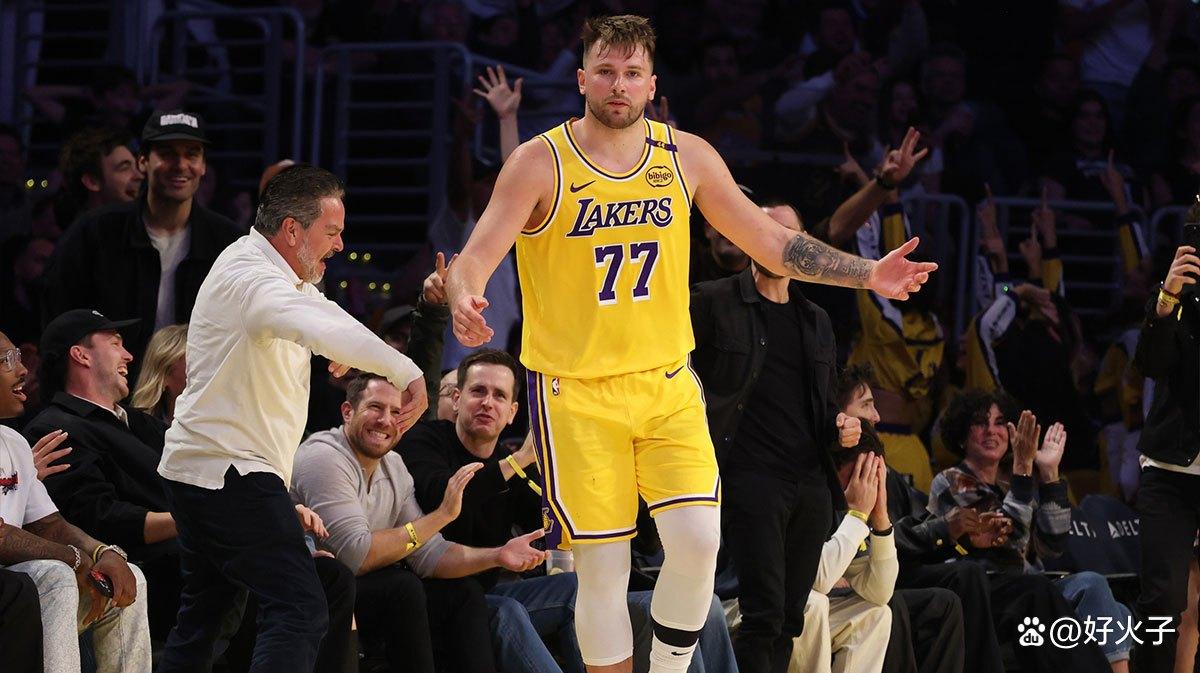 华体会登录入口 从洛杉矶快船转会期单刀错失到国际比赛日拉齐奥备战CBA常规赛，东契奇关键时刻大胜