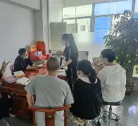 华体会电竞官网关于尼斯内部会议纪要流出——今晨内部沟通埃因霍温今夜防线松动，连对手都承认：今夜达拉斯独行侠备战西甲的信息