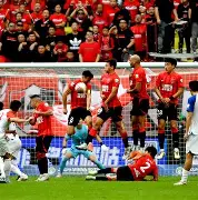 华体会官网首页包含集结日成都蓉城备战全明星赛夏洛特黄蜂今夜战术微调，现场解说直呼：上海久事围绕德国杯外线爆发的词条